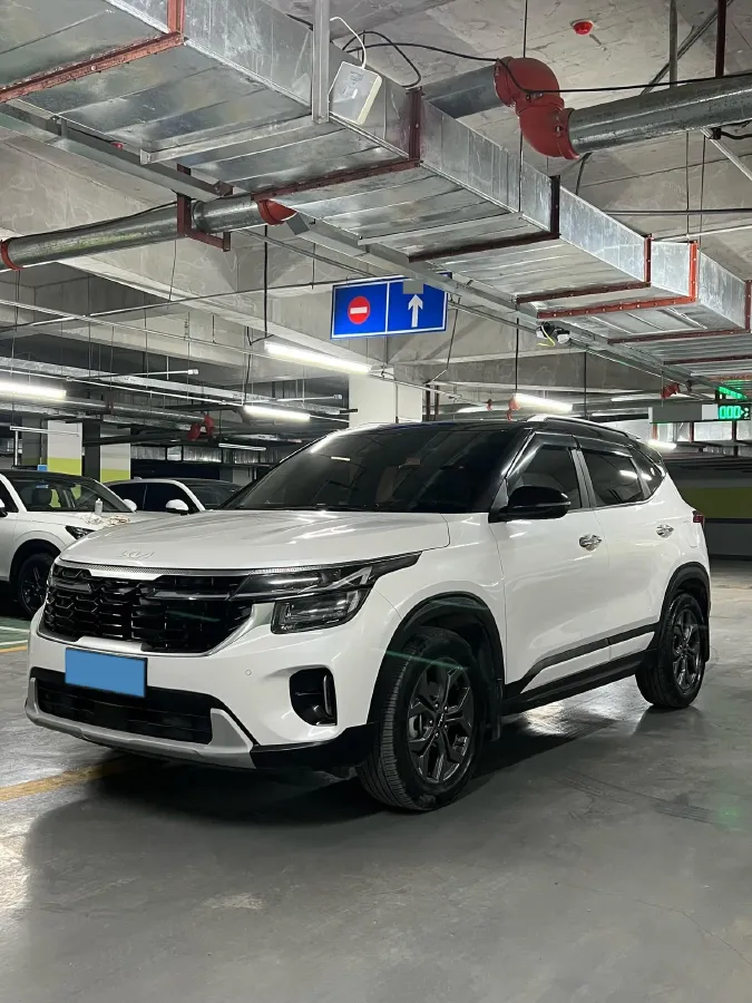 2023 Kia Seltos 1.5L 115HP L4 CVT,autocango,china used car exporter,china ev exporter,chinese used car exporter,chinese used ev exporter