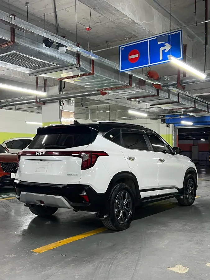 2023 Kia Seltos 1.5L 115HP L4 CVT,autocango,china used car exporter,china ev exporter,chinese used car exporter,chinese used ev exporter