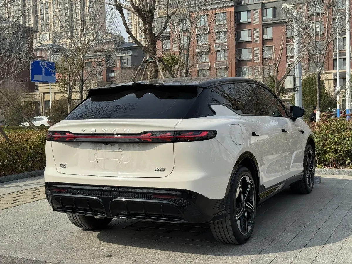 2024 Voyah ZhiYin BEV 109KWH,autocango,china used car exporter,china ev exporter,chinese used car exporter,chinese used ev exporter