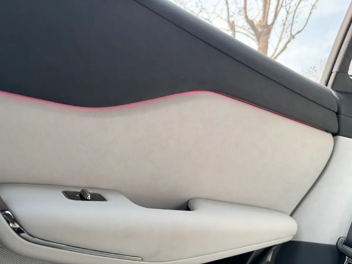 2024 Voyah ZhiYin BEV 109KWH,autocango,china used car exporter,china ev exporter,chinese used car exporter,chinese used ev exporter