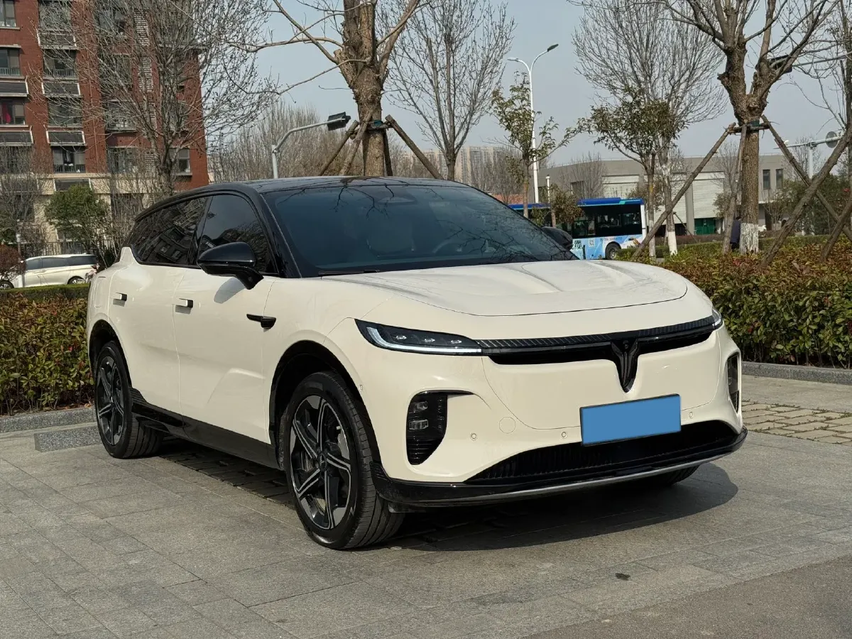 2024 Voyah ZhiYin BEV 109KWH,autocango,china used car exporter,china ev exporter,chinese used car exporter,chinese used ev exporter
