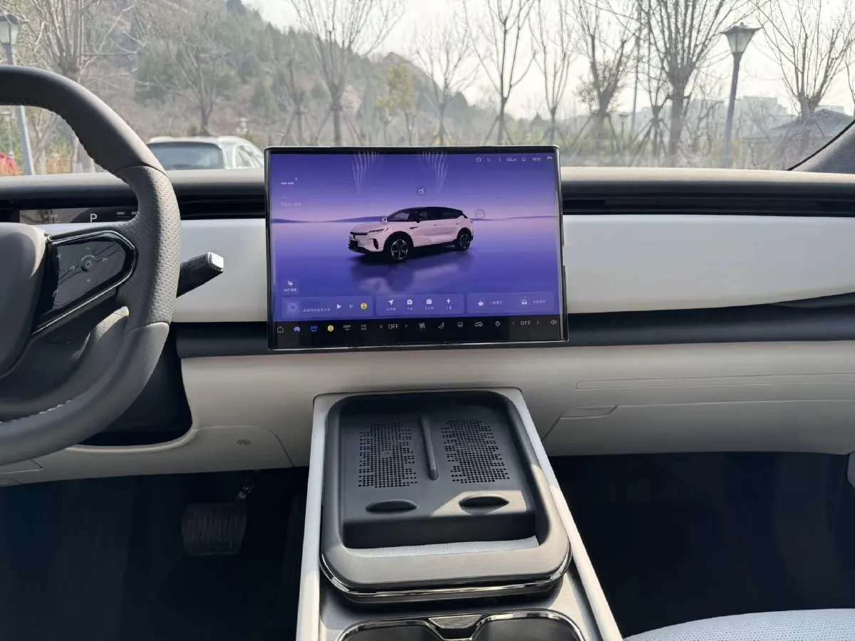 2024 Voyah ZhiYin BEV 109KWH,autocango,china used car exporter,china ev exporter,chinese used car exporter,chinese used ev exporter