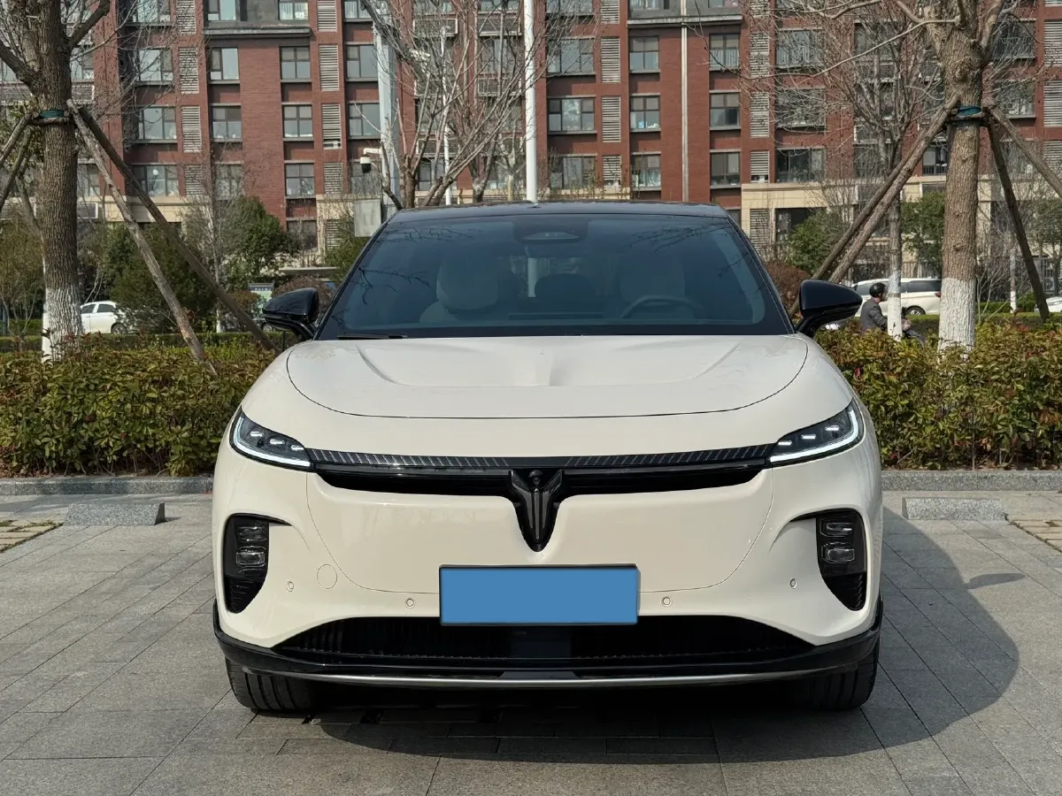 2024 Voyah ZhiYin BEV 109KWH,autocango,china used car exporter,china ev exporter,chinese used car exporter,chinese used ev exporter