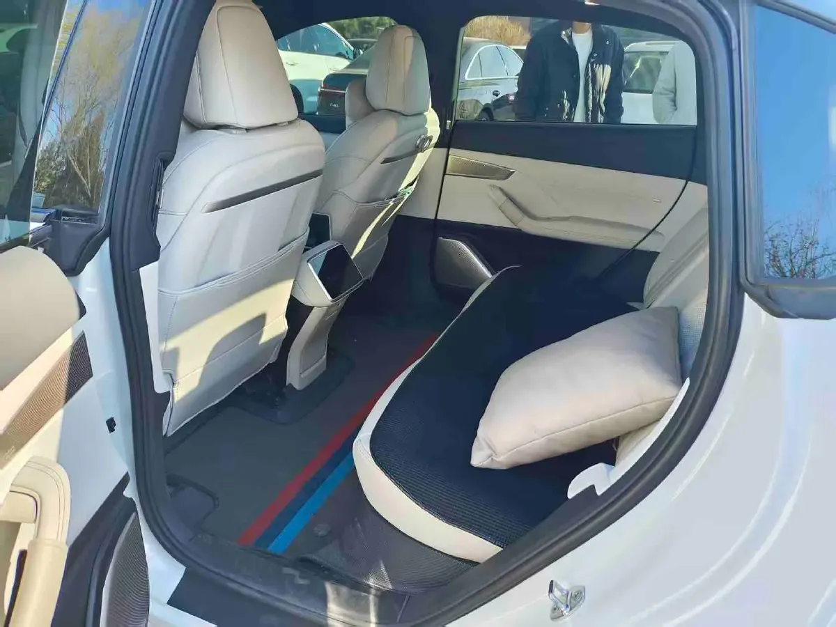 2024 ONVO L60 BEV 60KWH,autocango,china used car exporter,china ev exporter,chinese used car exporter,chinese used ev exporter