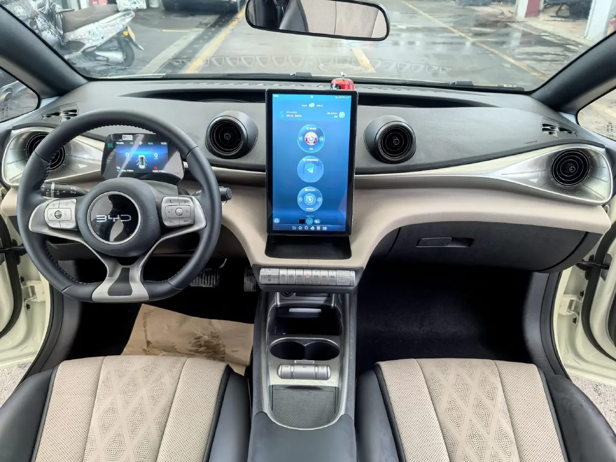 2025 BYD Dolphin BEV 45.12KWH,autocango,china used car exporter,china ev exporter,chinese used car exporter,chinese used ev exporter