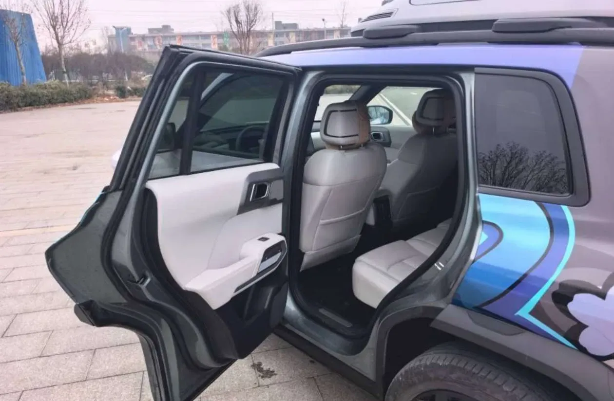 2025 FangChengBao Tai 3 BEV,autocango,china used car exporter,china ev exporter,chinese used car exporter,chinese used ev exporter