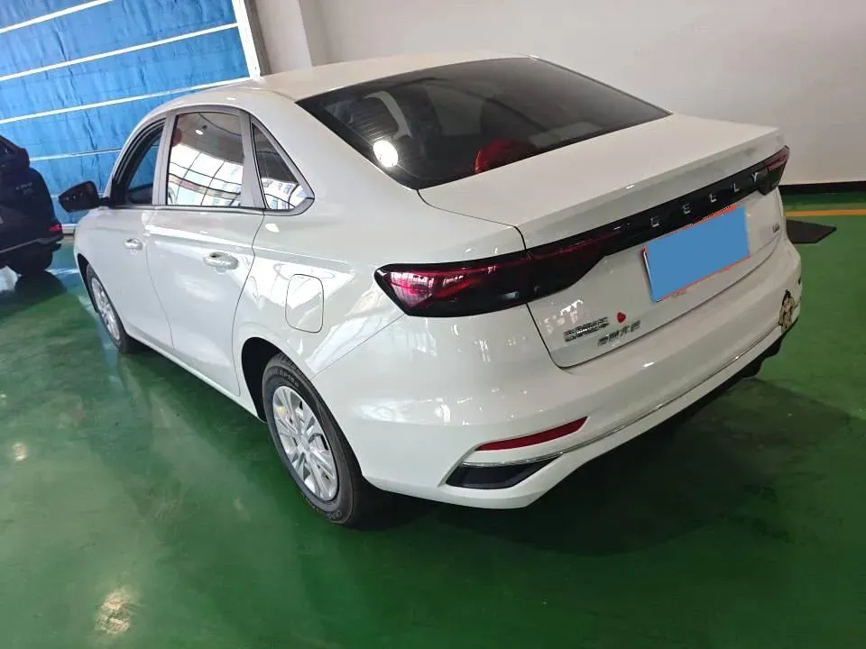 2023 Geely Emgrand 1.5L 127HP L4 5MT,autocango,china used car exporter,china ev exporter,chinese used car exporter,chinese used ev exporter