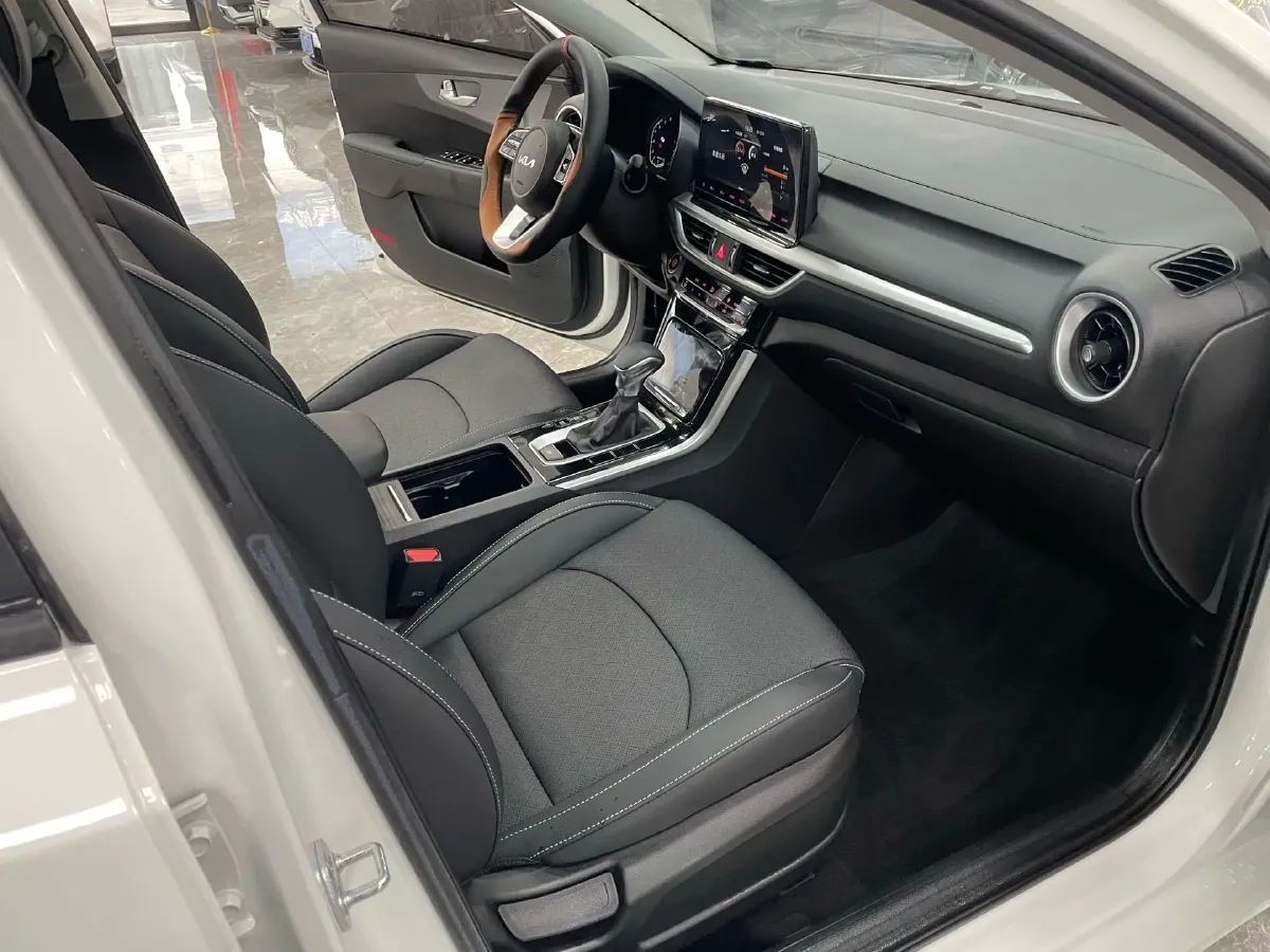 2021 Kia K3 1.5L 115HP L4 CVT,autocango,china used car exporter,china ev exporter,chinese used car exporter,chinese used ev exporter