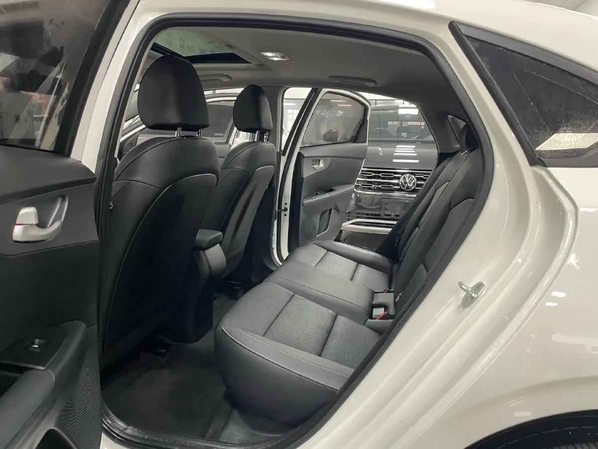 2021 Kia K3 1.5L 115HP L4 CVT,autocango,china used car exporter,china ev exporter,chinese used car exporter,chinese used ev exporter