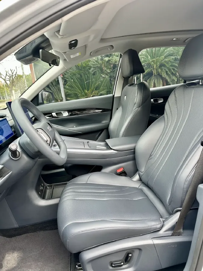 2024 LanDian E5 1.5L 110HP L4 E-CVT PHEV 17.52KWH,autocango,china used car exporter,china ev exporter,chinese used car exporter,chinese used ev exporter