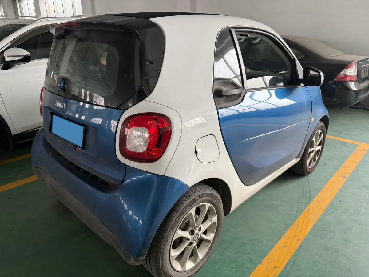 2018 HuangHai JiaoLong 2.4L 143HP L4 5AT,autocango,china used car exporter,china ev exporter,chinese used car exporter,chinese used ev exporter