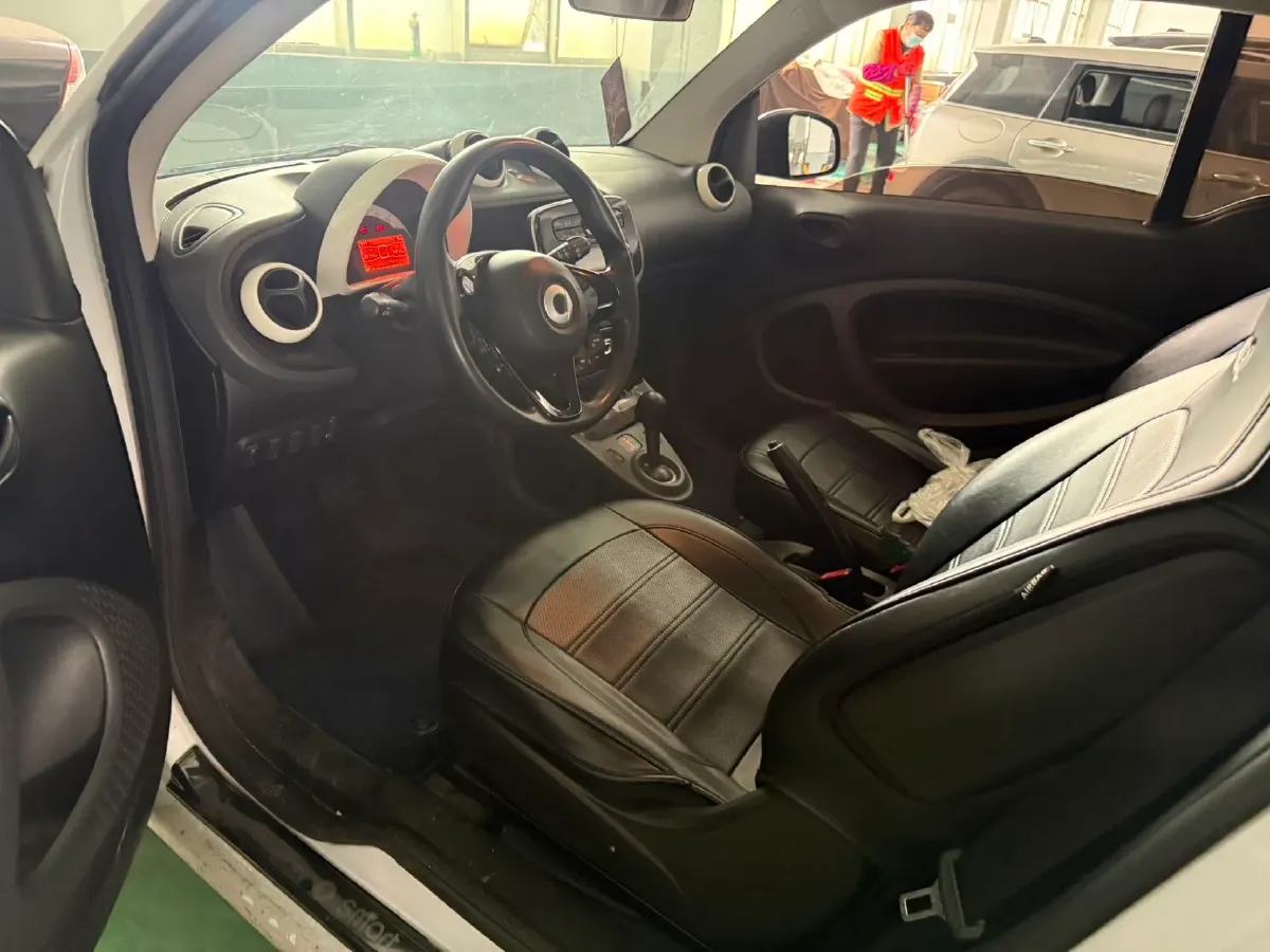 2018 HuangHai JiaoLong 2.4L 143HP L4 5AT,autocango,china used car exporter,china ev exporter,chinese used car exporter,chinese used ev exporter