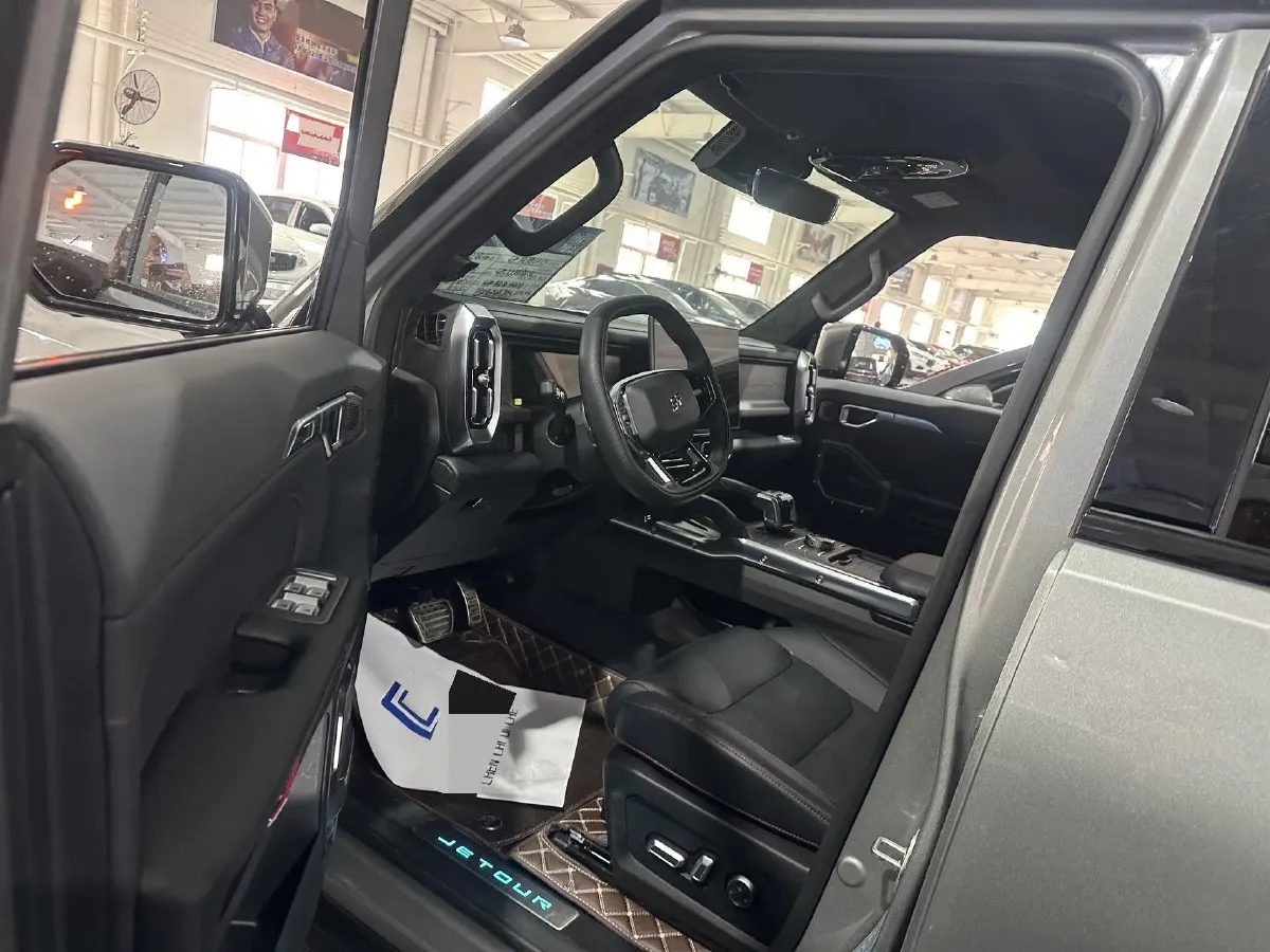 2025 Jetour Traveller 2.0T 254HP L4 7DCT,autocango,china used car exporter,china ev exporter,chinese used car exporter,chinese used ev exporter