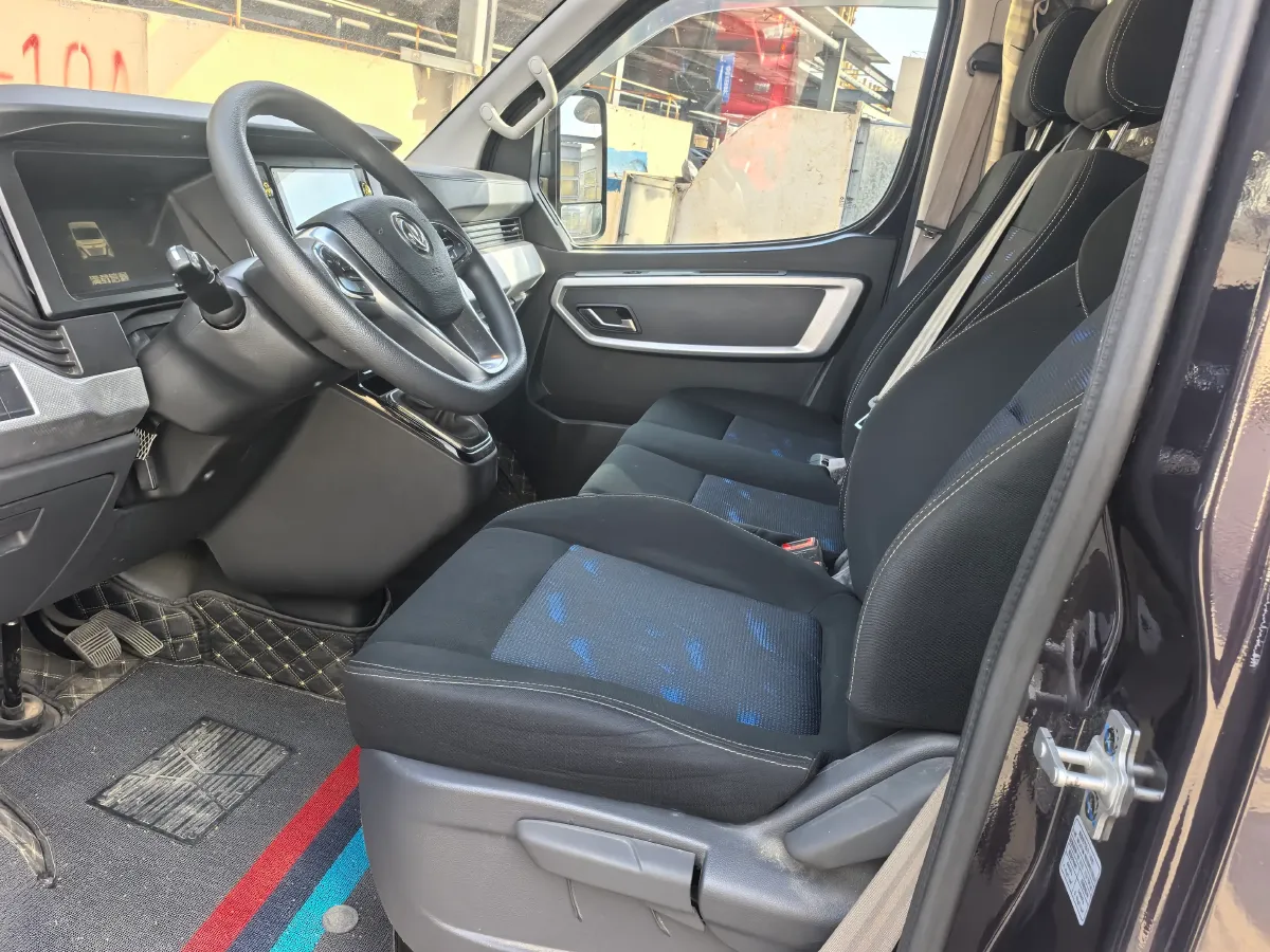 2023 DongFeng DFAC YuFeng 2.3T 136HP L4 6MT,autocango,china used car exporter,china ev exporter,chinese used car exporter,chinese used ev exporter