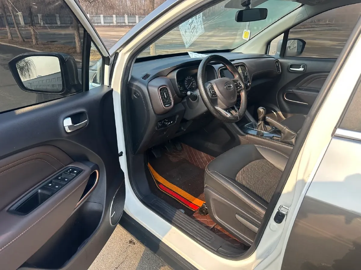 2019 GAC Trumpchi GS3 1.5L 114HP L4 5MT,autocango,china used car exporter,china ev exporter,chinese used car exporter,chinese used ev exporter