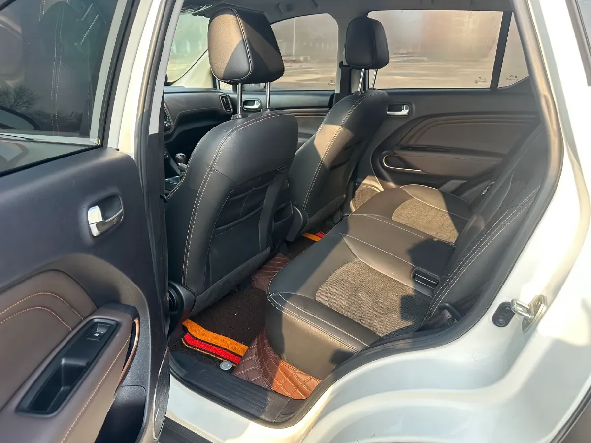 2019 GAC Trumpchi GS3 1.5L 114HP L4 5MT,autocango,china used car exporter,china ev exporter,chinese used car exporter,chinese used ev exporter