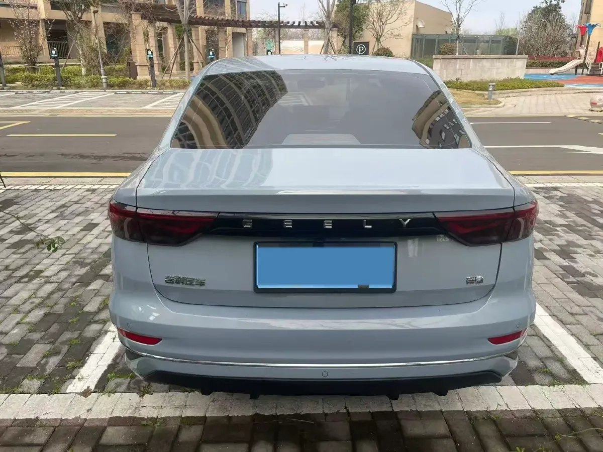 2025 Geely Emgrand 1.5L 127HP L4 5MT,autocango,china used car exporter,china ev exporter,chinese used car exporter,chinese used ev exporter