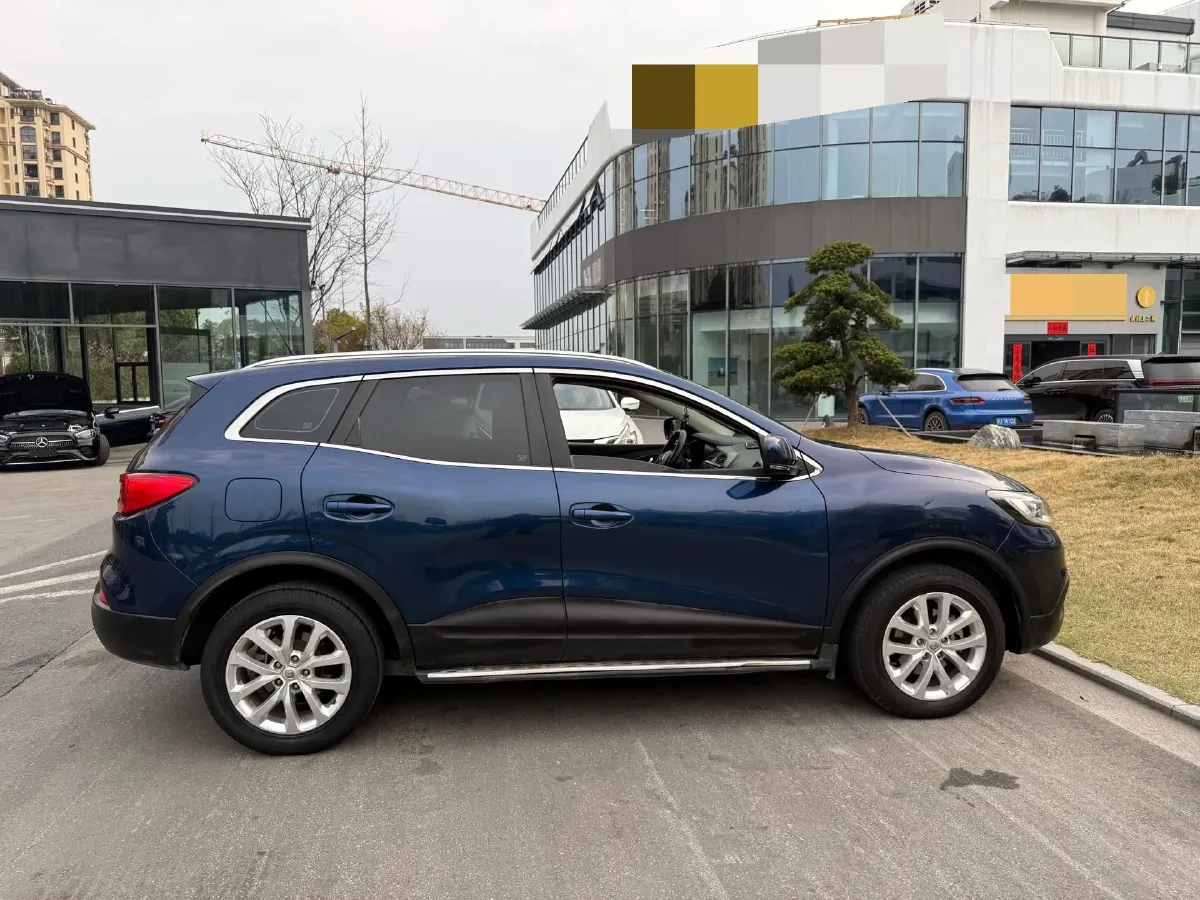2017 Renault Kadjar 2.0L 150HP L4 CVT,autocango,china used car exporter,china ev exporter,chinese used car exporter,chinese used ev exporter