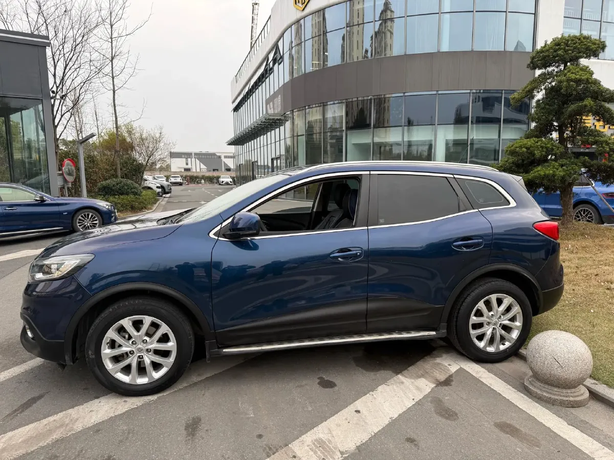 2017 Renault Kadjar 2.0L 150HP L4 CVT,autocango,china used car exporter,china ev exporter,chinese used car exporter,chinese used ev exporter