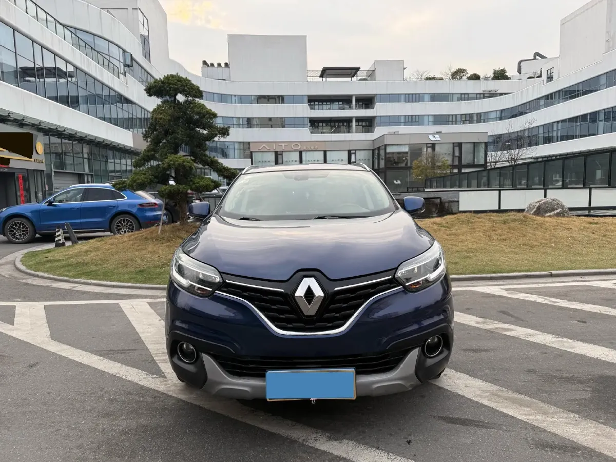 2017 Renault Kadjar 2.0L 150HP L4 CVT,autocango,china used car exporter,china ev exporter,chinese used car exporter,chinese used ev exporter