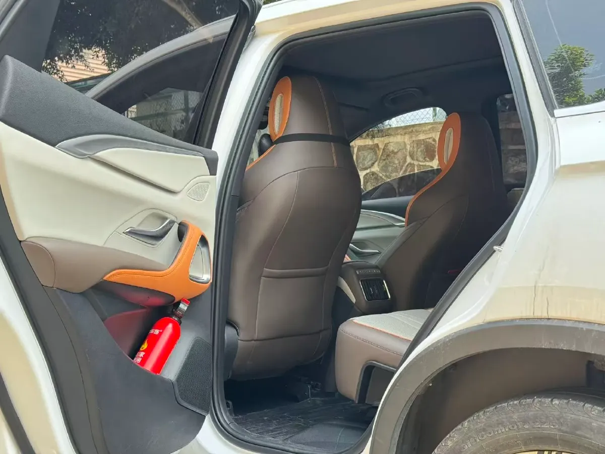 2023 BYD Song Pro 1.5L 110HP L4 E-CVT PHEV 18.3KWH,autocango,china used car exporter,china ev exporter,chinese used car exporter,chinese used ev exporter