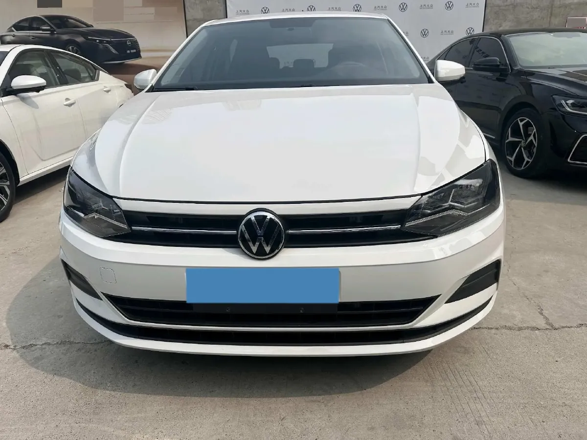 2023 Volkswagen Polo 1.5L 110HP L4 6AT,autocango,china used car exporter,china ev exporter,chinese used car exporter,chinese used ev exporter