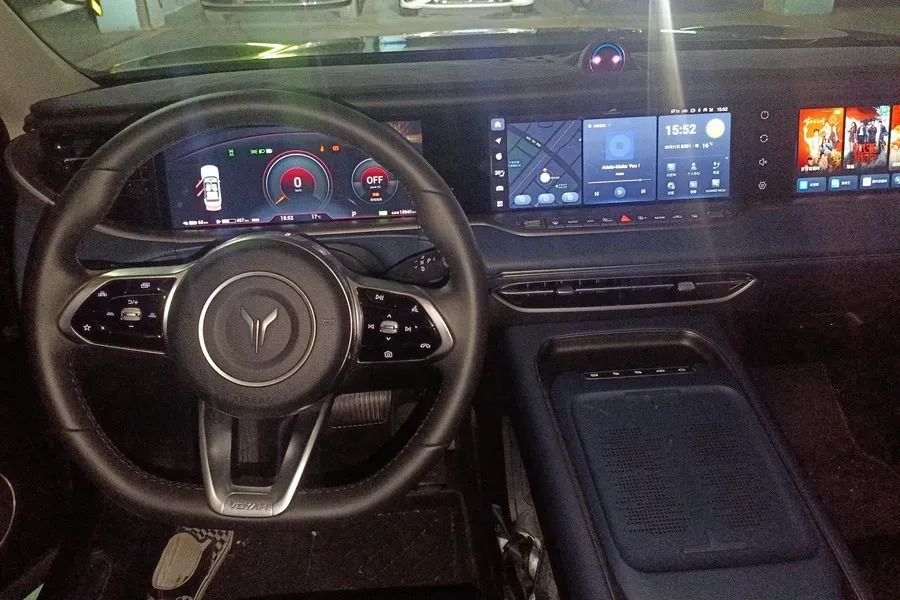 2024 Voyah FREE 1.5T 150HP L4 REEV 39.2KWH,autocango,china used car exporter,china ev exporter,chinese used car exporter,chinese used ev exporter