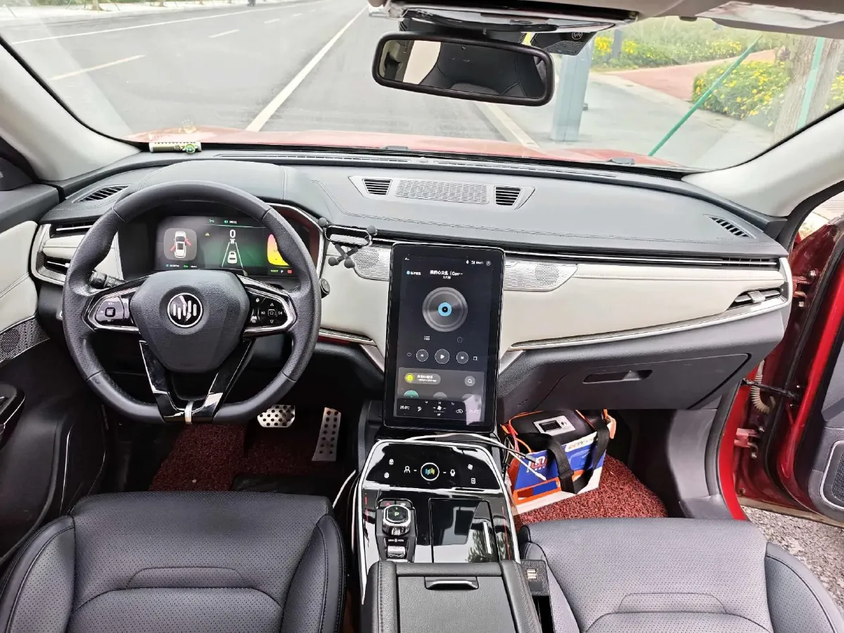 2018 Weltmeister EX5 BEV 52.56KWH,autocango,china used car exporter,china ev exporter,chinese used car exporter,chinese used ev exporter