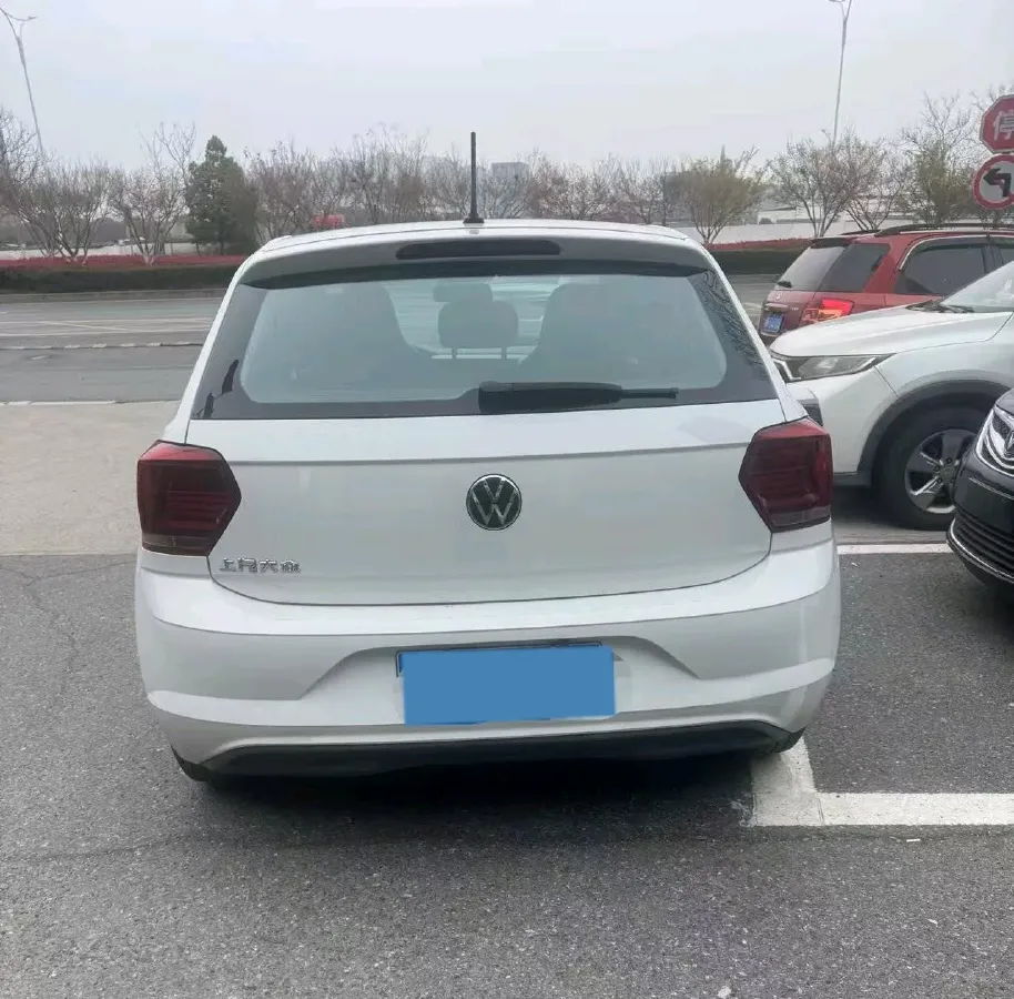 2023 Volkswagen Polo 1.5L 110HP L4 6AT,autocango,china used car exporter,china ev exporter,chinese used car exporter,chinese used ev exporter