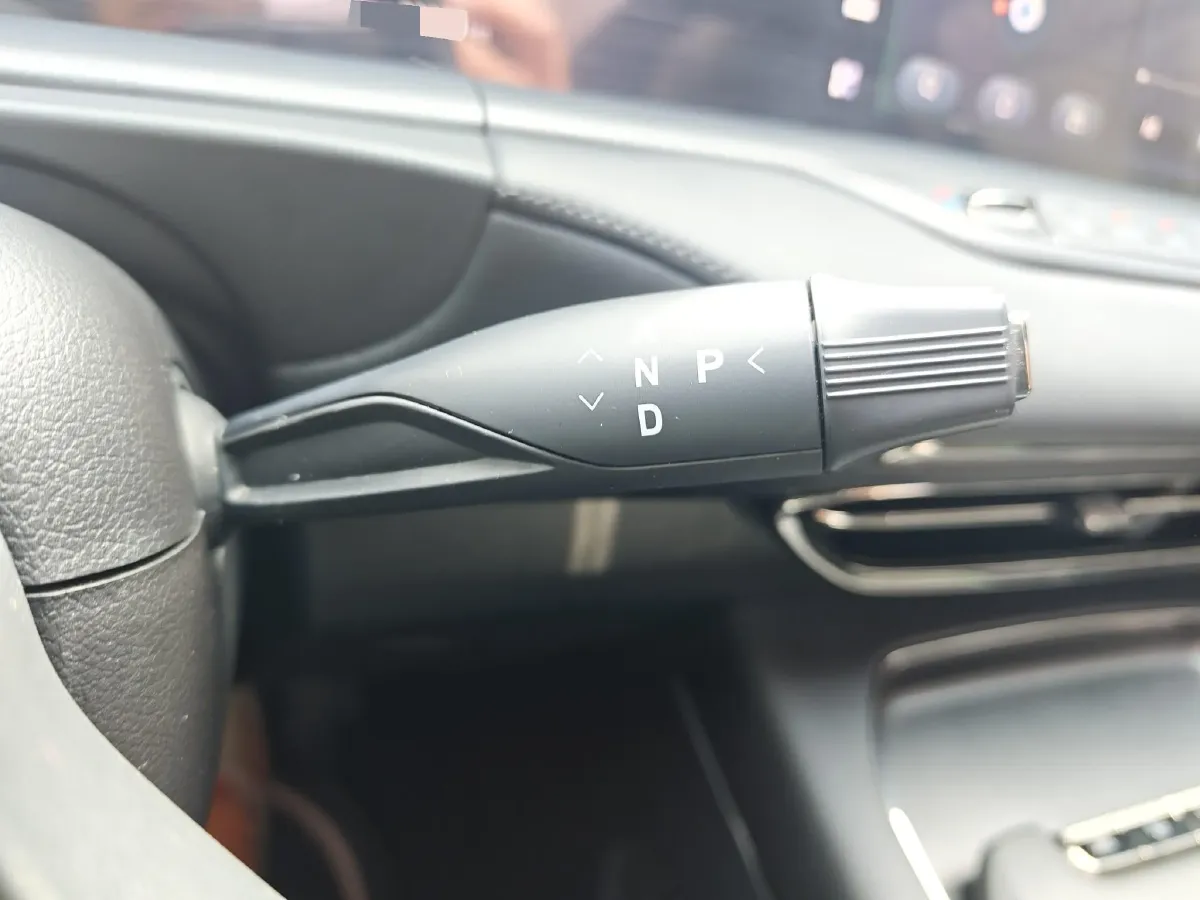 2025 Voyah FREE 1.5T 150HP L4 REEV 43KWH,autocango,china used car exporter,china ev exporter,chinese used car exporter,chinese used ev exporter