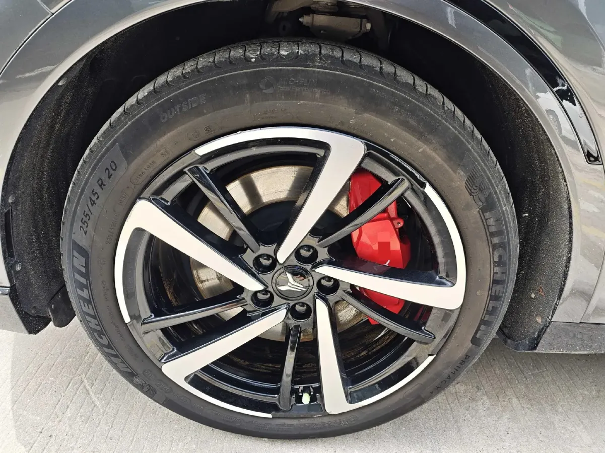 2025 Voyah FREE 1.5T 150HP L4 REEV 43KWH,autocango,china used car exporter,china ev exporter,chinese used car exporter,chinese used ev exporter