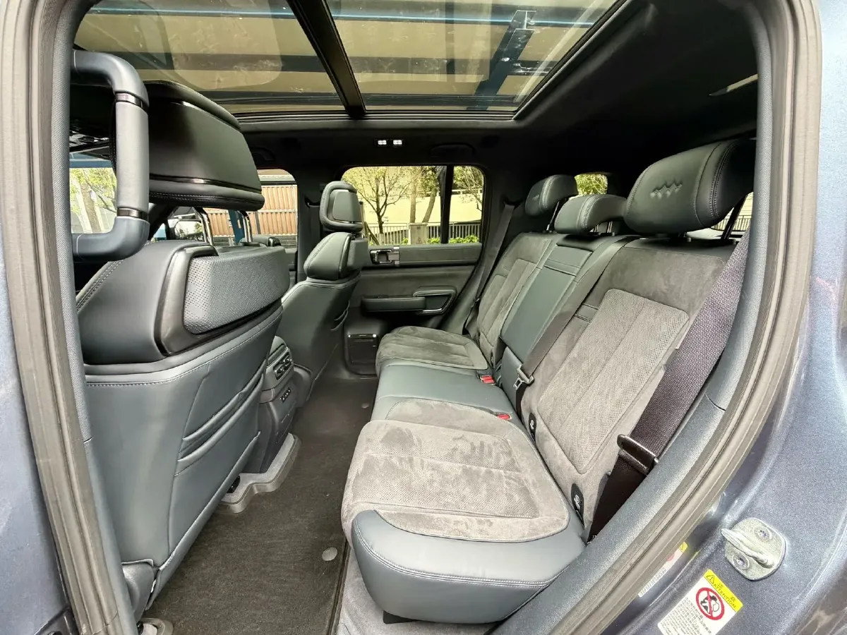 2023 Toyota Crown Kluger 2.5L 189HP L4 E-CVT Hybrid,autocango,china used car exporter,china ev exporter,chinese used car exporter,chinese used ev exporter