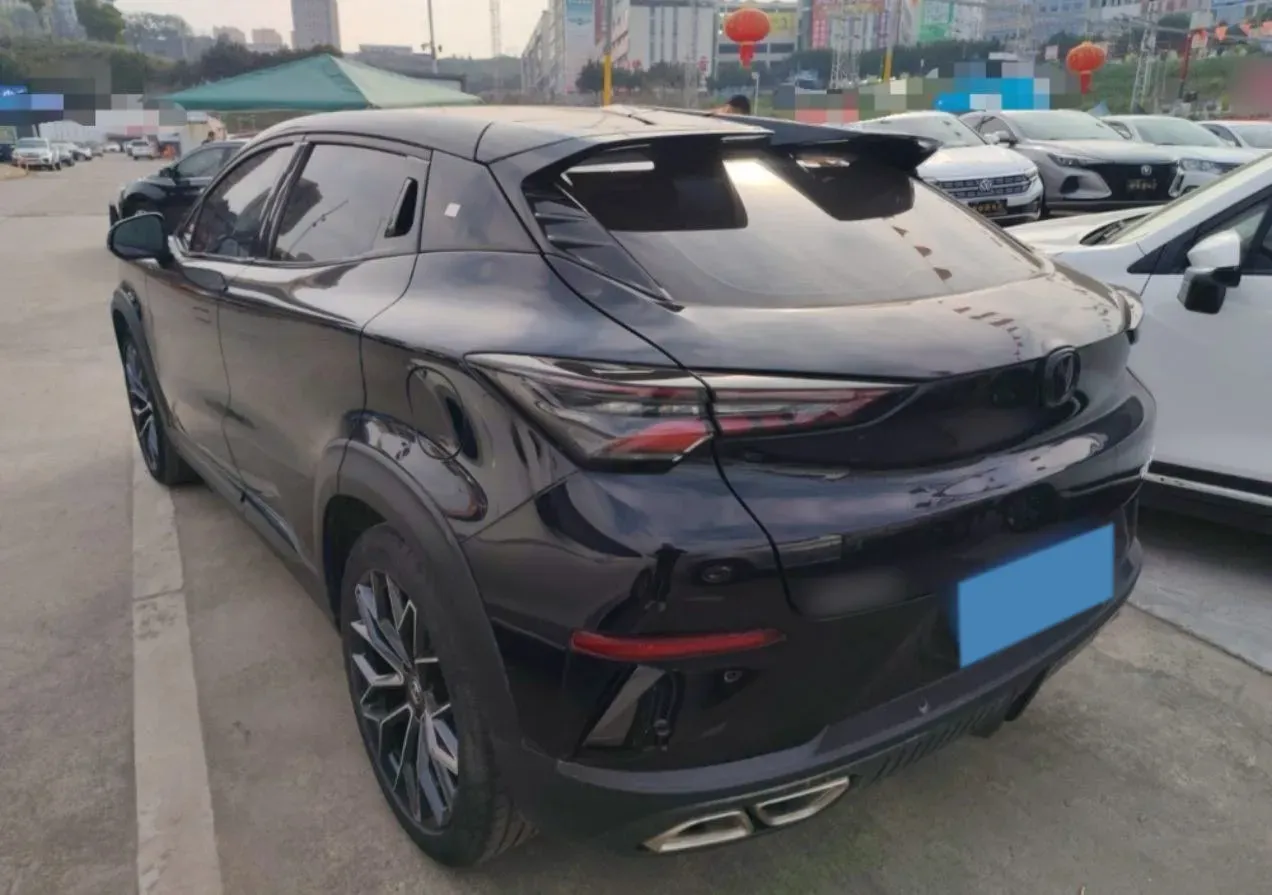 2022 ChangAn UNI-T 1.5T 188HP L4 7DCT,autocango,china used car exporter,china ev exporter,chinese used car exporter,chinese used ev exporter
