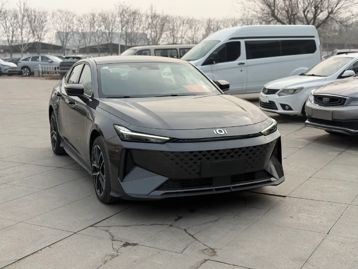 2023 ChangAn QiYuan A07 1.5L 95HP L4 REEV 28.4KWH,autocango,china used car exporter,china ev exporter,chinese used car exporter,chinese used ev exporter