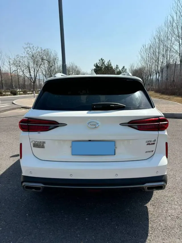 2021 GAC Trumpchi GS4 Plus 1.5T 169HP L4 6AT,autocango,china used car exporter,china ev exporter,chinese used car exporter,chinese used ev exporter