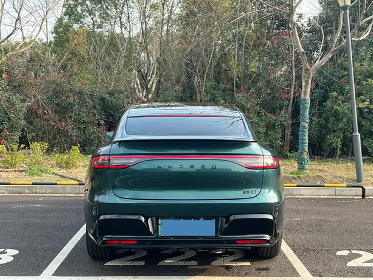 2026 Luxeed R7 REEV 156HP REEV,autocango,china used car exporter,china ev exporter,chinese used car exporter,chinese used ev exporter