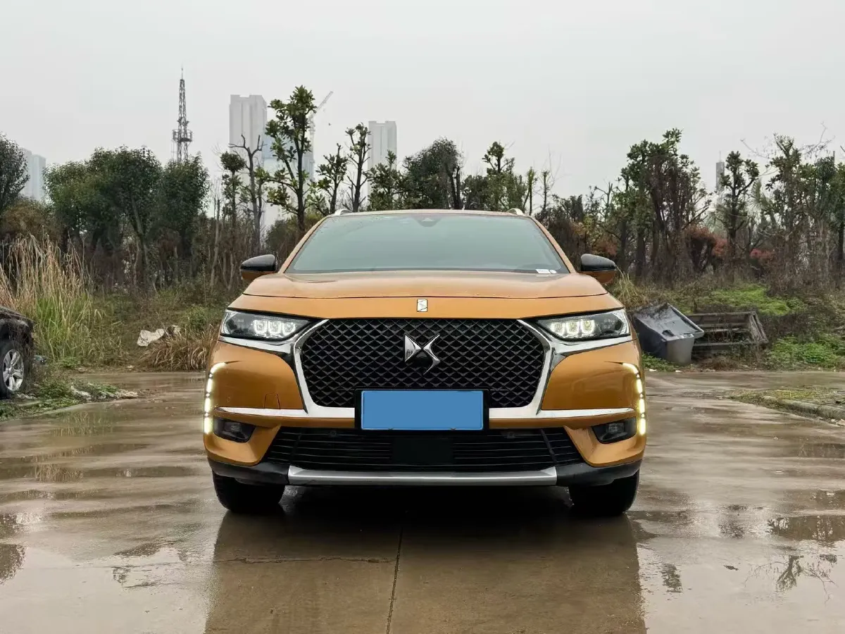 2018 DS 7 1.6T 220HP L4 8AT,autocango,china used car exporter,china ev exporter,chinese used car exporter,chinese used ev exporter