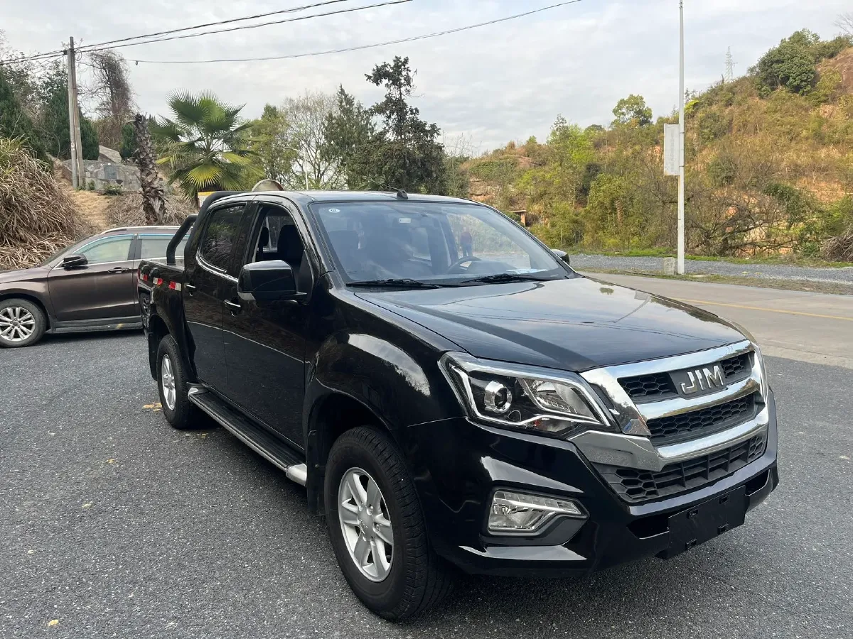 2022 Isuzu RE-MAX Jim 2.8T 120HP L4 5MT,autocango,china used car exporter,china ev exporter,chinese used car exporter,chinese used ev exporter