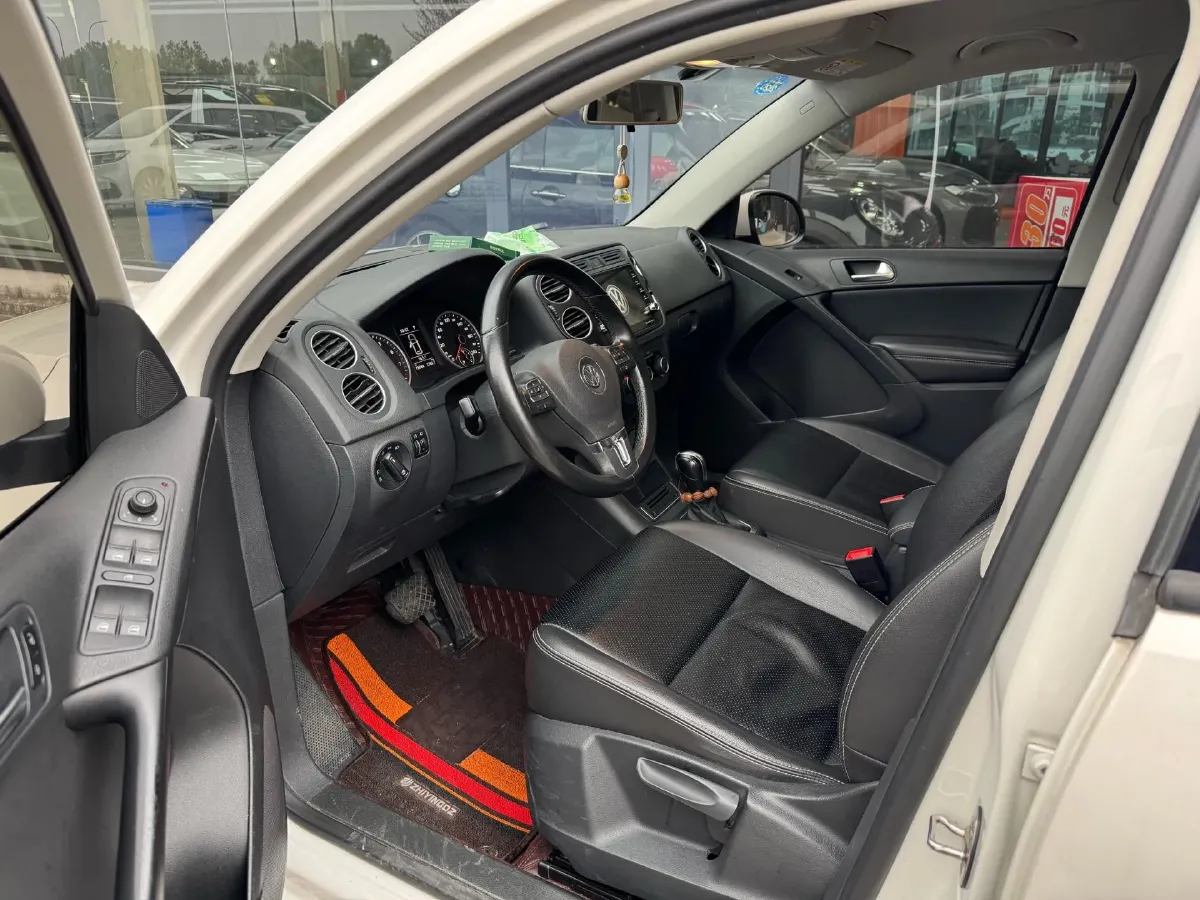 2017 MAXUS T60 2.0T 224HP L4 6AT,autocango,china used car exporter,china ev exporter,chinese used car exporter,chinese used ev exporter