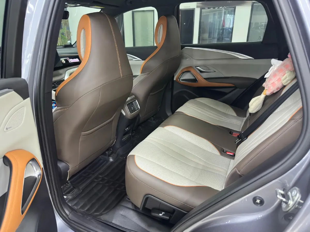 2022 LYNK&CO 03 1.5T 180HP L3 7DCT,autocango,china used car exporter,china ev exporter,chinese used car exporter,chinese used ev exporter