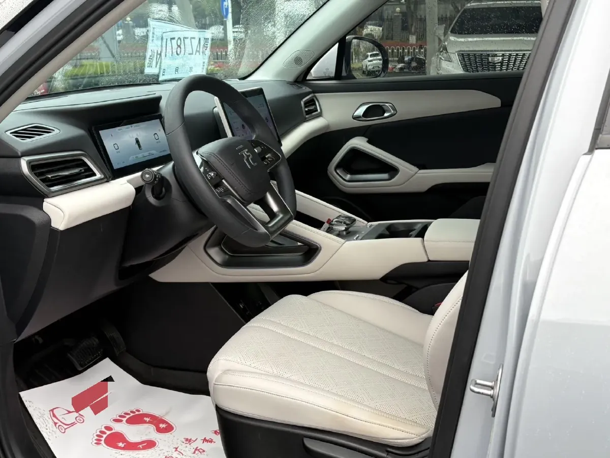 2024 BYD YuanUP BEV 45.12KWH,autocango,china used car exporter,china ev exporter,chinese used car exporter,chinese used ev exporter