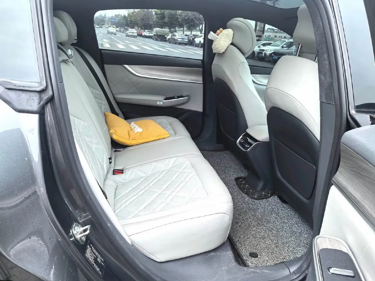 2023 ChangAn QiYuan A07 1.5L 95HP L4 REEV 28.4KWH,autocango,china used car exporter,china ev exporter,chinese used car exporter,chinese used ev exporter