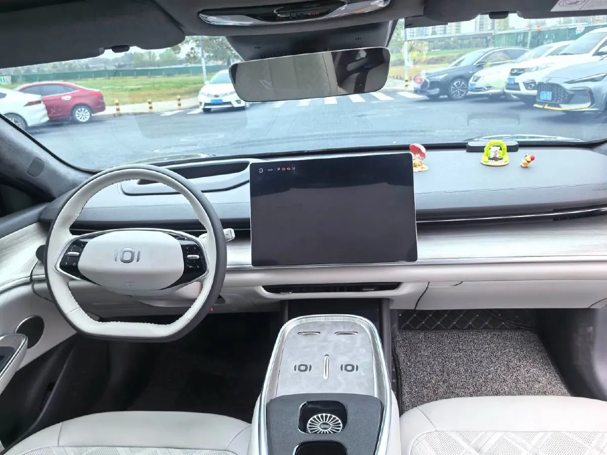 2023 ChangAn QiYuan A07 1.5L 95HP L4 REEV 28.4KWH,autocango,china used car exporter,china ev exporter,chinese used car exporter,chinese used ev exporter