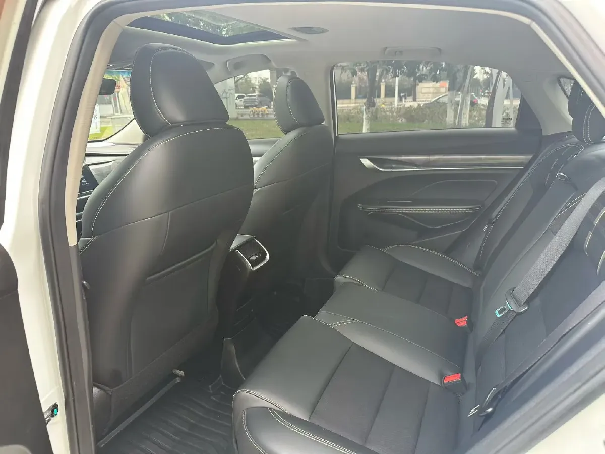 2021 Geely Binray 1.4T 141HP L4 CVT,autocango,china used car exporter,china ev exporter,chinese used car exporter,chinese used ev exporter