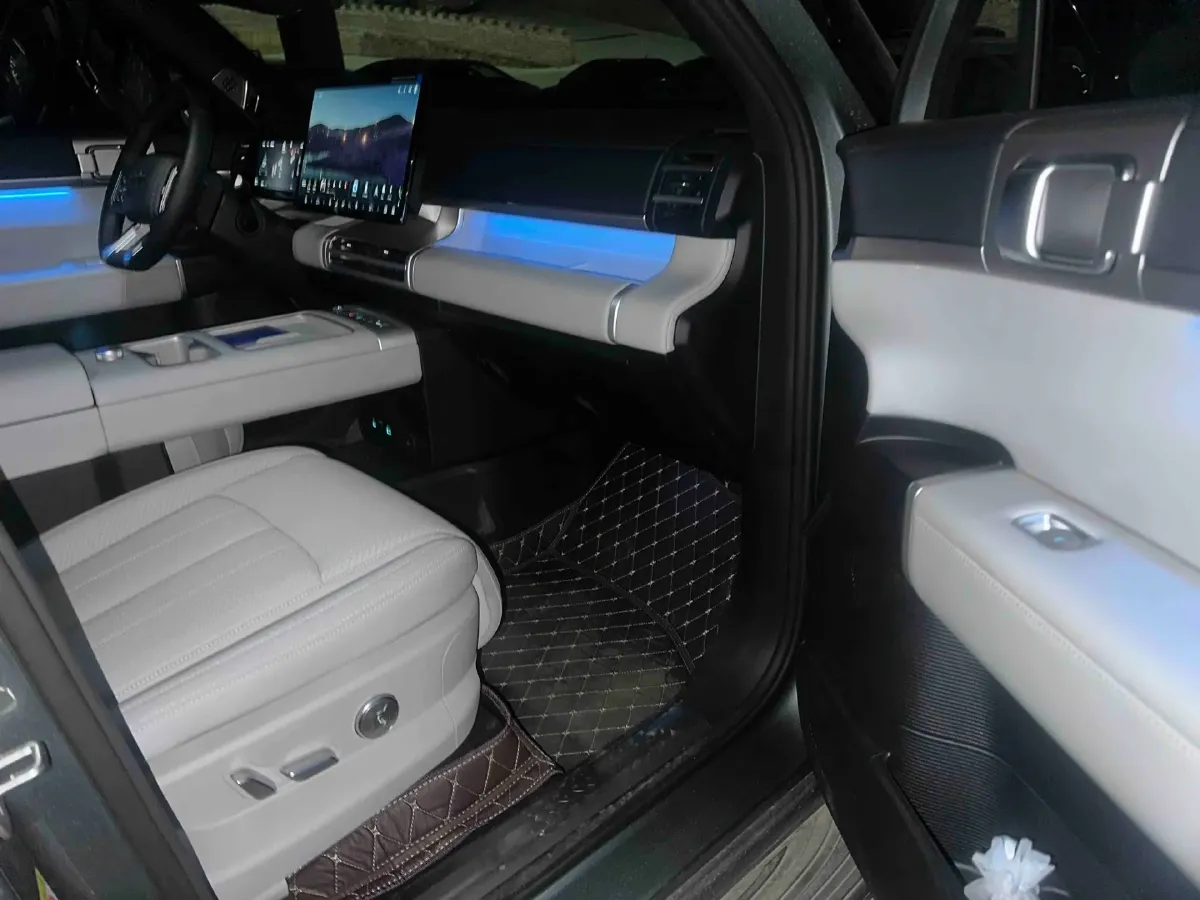 2025 FangChengBao Tai 7 1.5T 156HP L4 E-CVT PHEV,autocango,china used car exporter,china ev exporter,chinese used car exporter,chinese used ev exporter