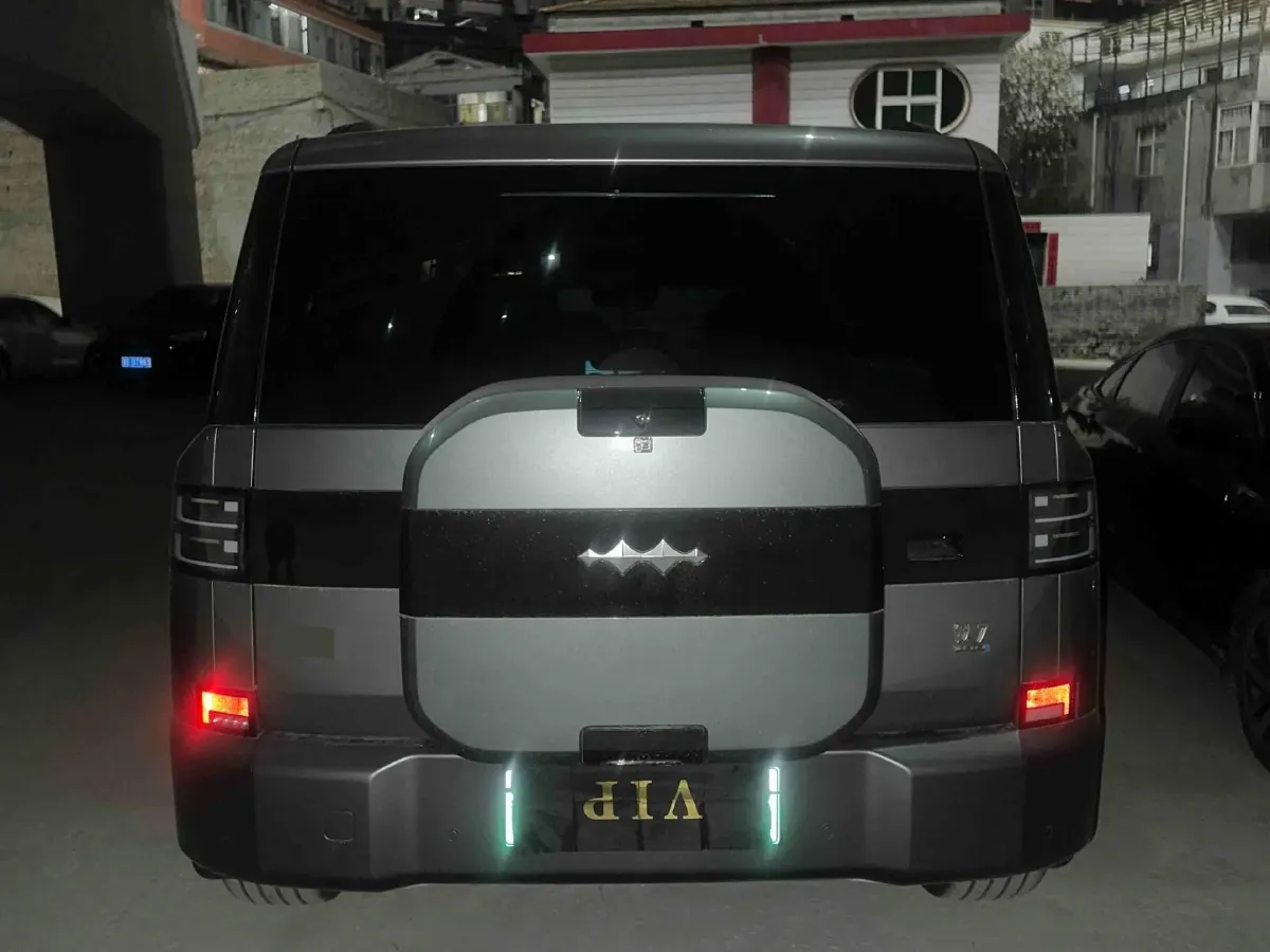 2025 FangChengBao Tai 7 1.5T 156HP L4 E-CVT PHEV,autocango,china used car exporter,china ev exporter,chinese used car exporter,chinese used ev exporter