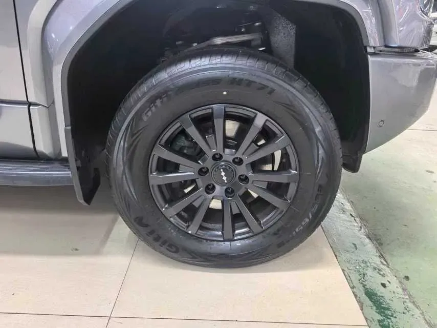 2025 FangChengBao Bao 5 1.5T 194HP L4 E-CVT PHEV 31.8KWH,autocango,china used car exporter,china ev exporter,chinese used car exporter,chinese used ev exporter