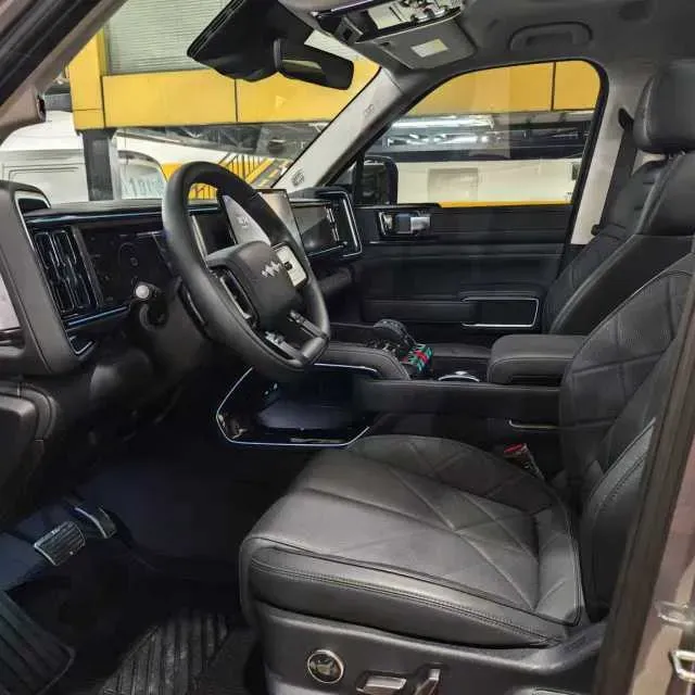 2025 FangChengBao Bao 5 1.5T 194HP L4 E-CVT PHEV 31.8KWH,autocango,china used car exporter,china ev exporter,chinese used car exporter,chinese used ev exporter