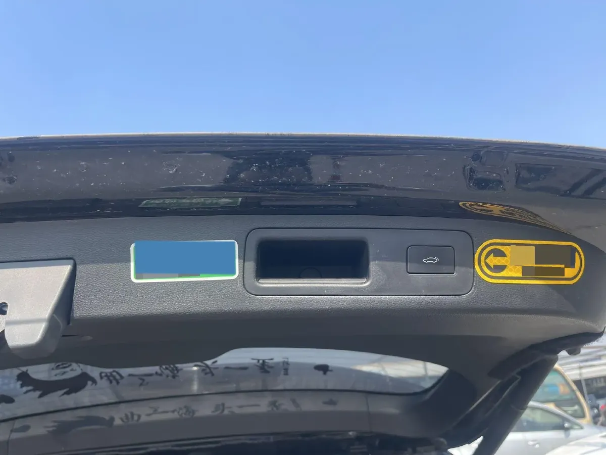 2022 Geely Okavango 1.8T 184HP L4 6AT,autocango,china used car exporter,china ev exporter,chinese used car exporter,chinese used ev exporter