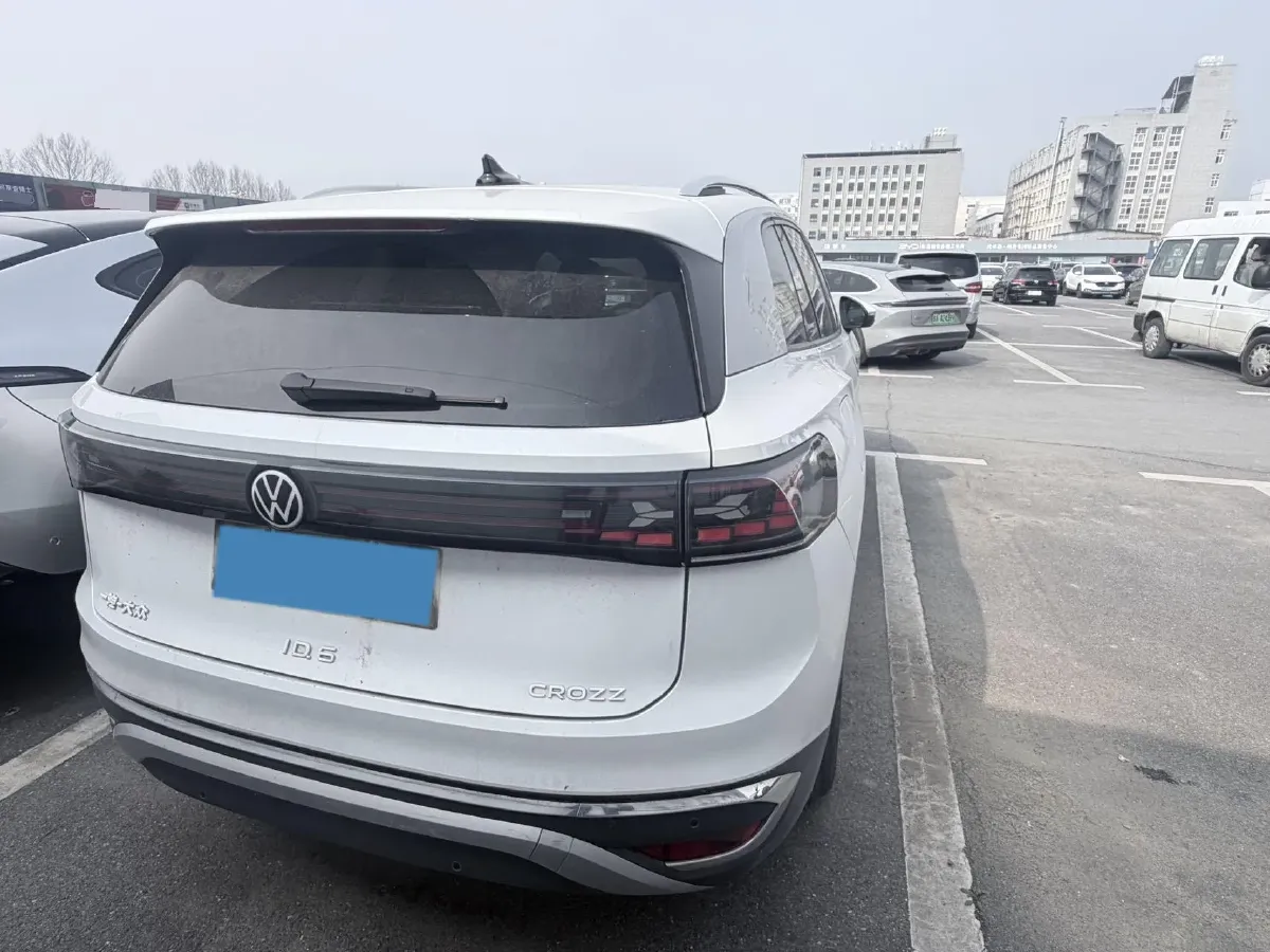 2022 Volkswagen ID.6 Crozz BEV 84.8KWH,autocango,china used car exporter,china ev exporter,chinese used car exporter,chinese used ev exporter